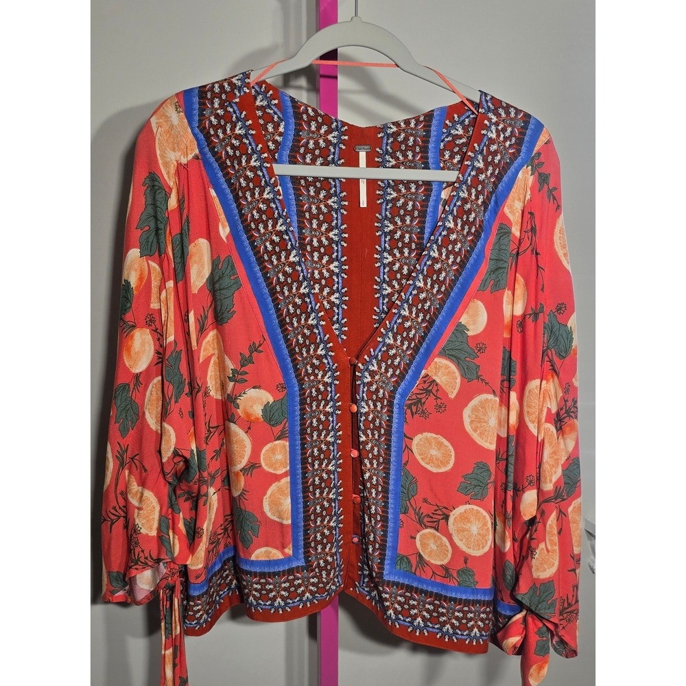 205. Free People Freshly Squeezed Top Size S - Picture 2 of 3